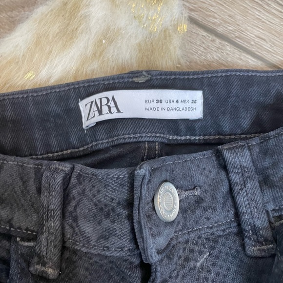 Zara mid rise black snake print skinny jeans - Picture 3 of 6